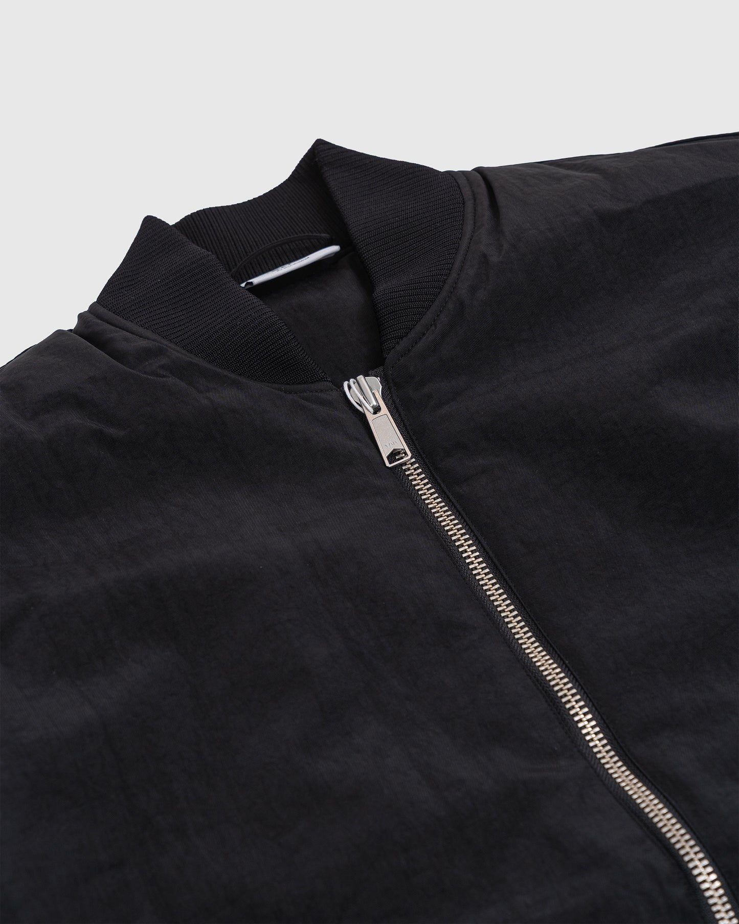 Zain.01 Bomber Jacket Black