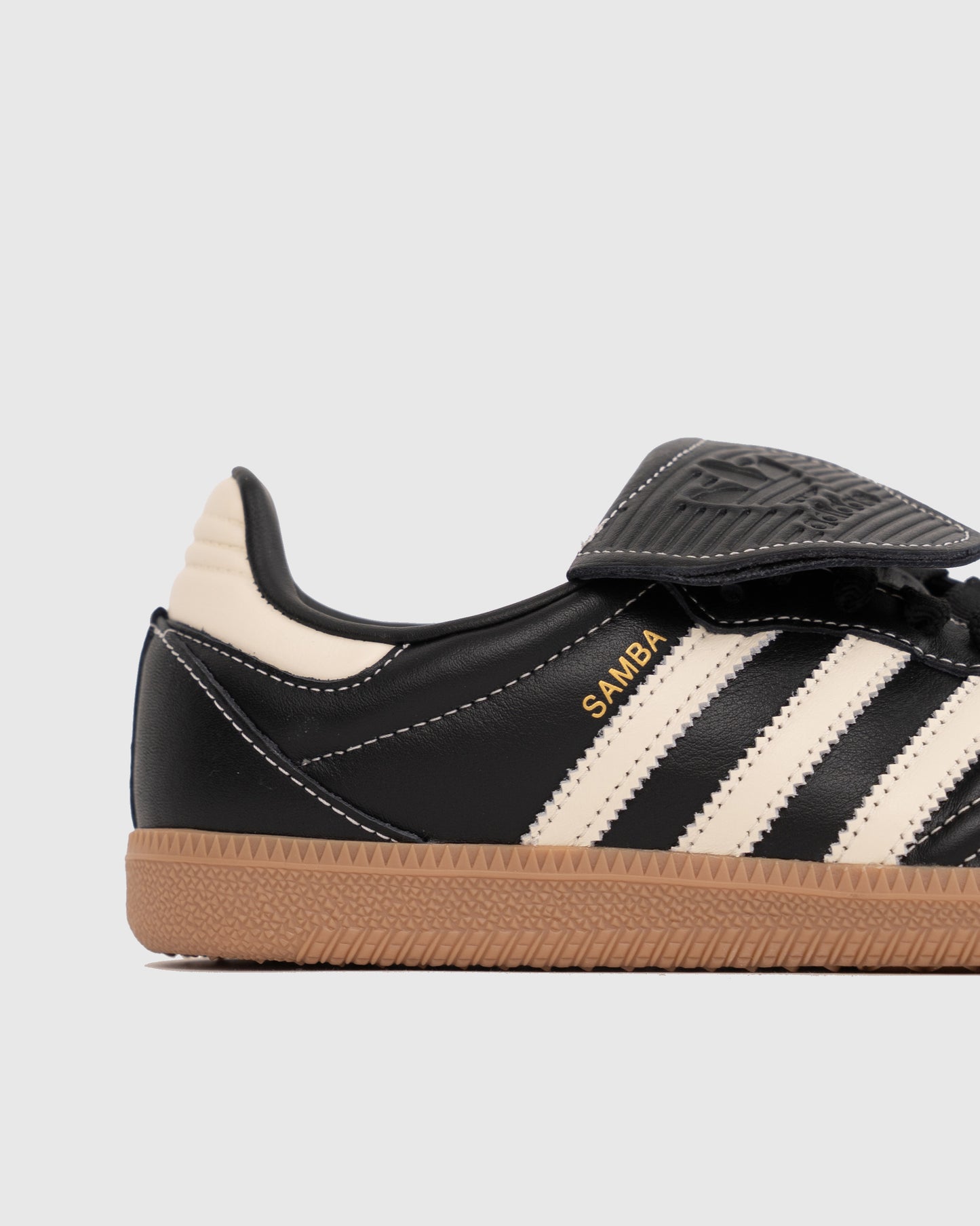 Samba Long Tongue Core Black