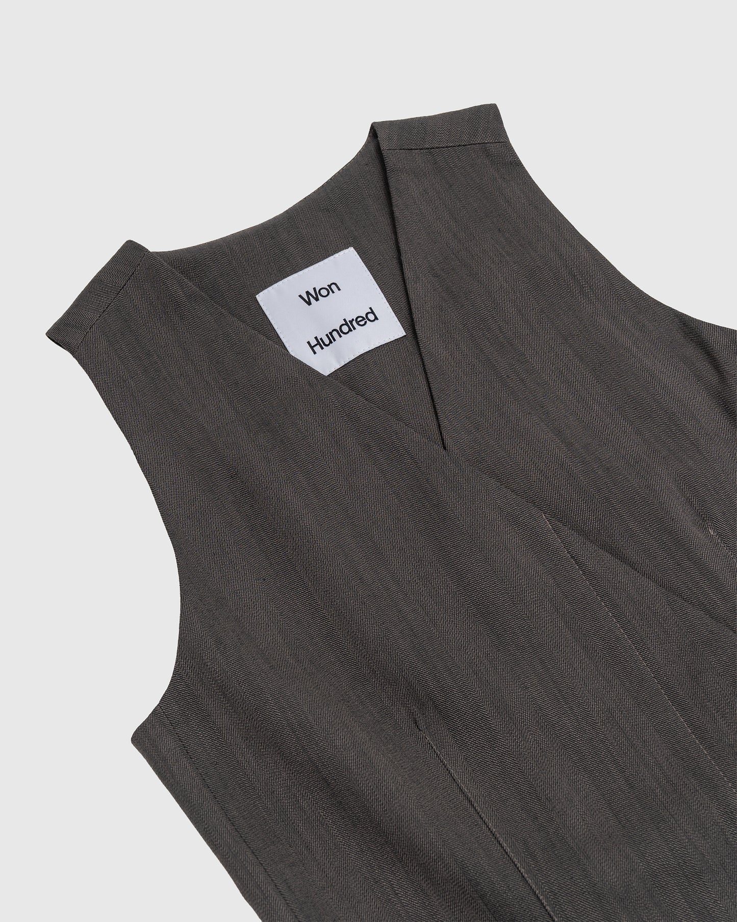 Olivia Vest Licorice