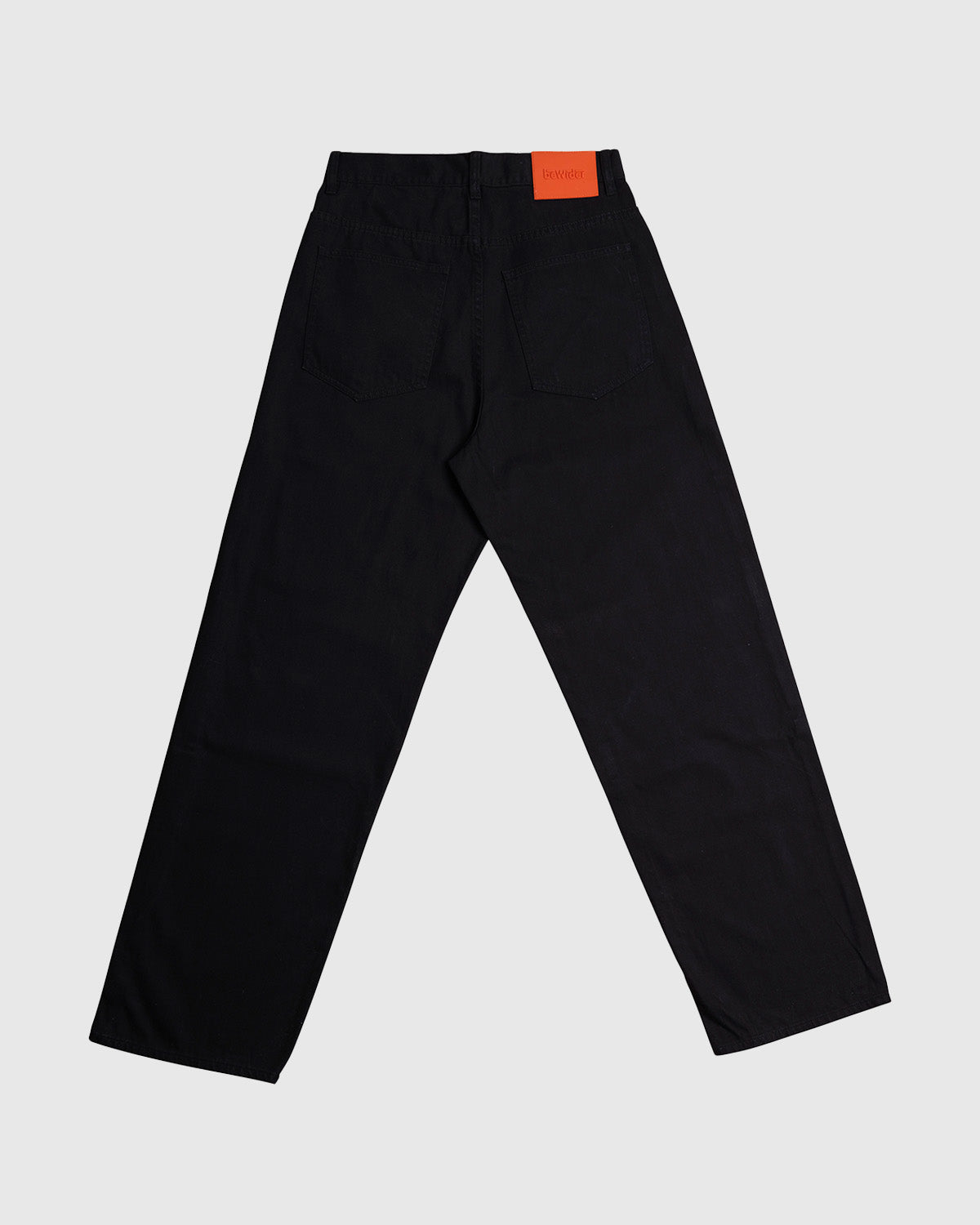 Super Loose 32 Black/Black Stitching