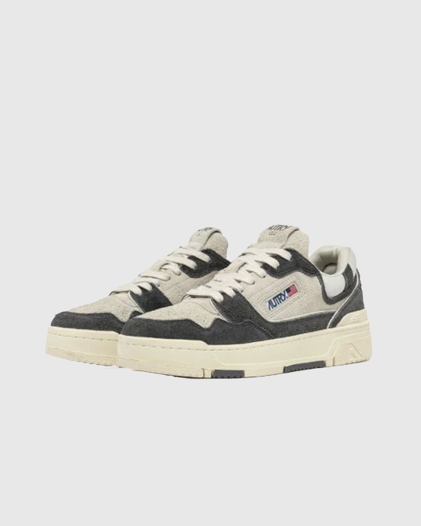 CLC Low W Cream/Blackboard