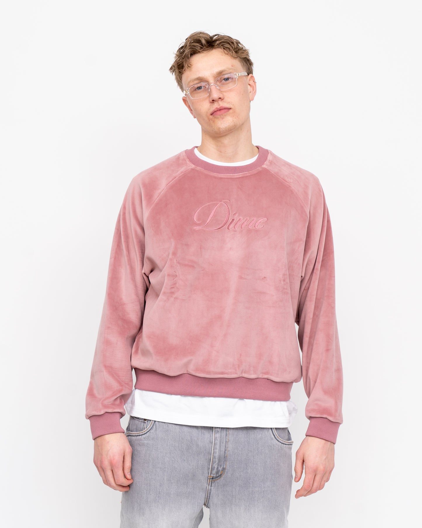 Cursive Velvet Crewneck Pink
