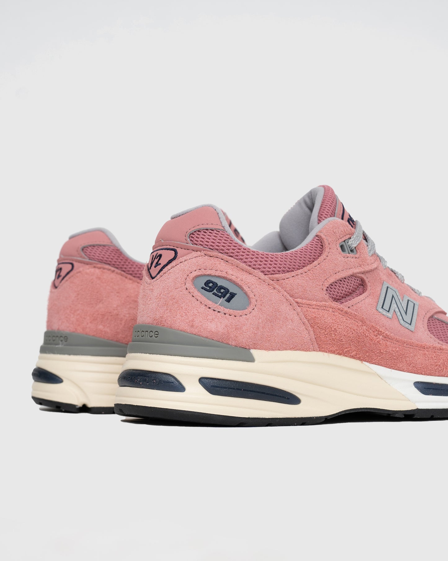 991v2 Made In UK Pink