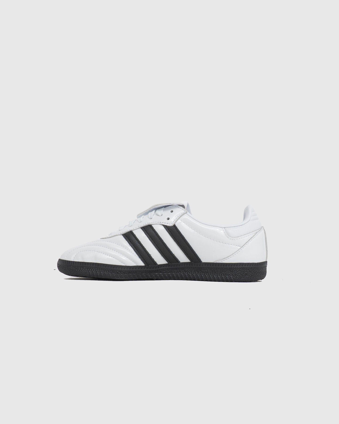 Samba Long Tongue White