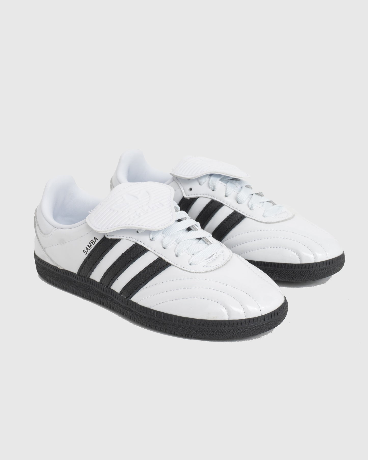 Samba Long Tongue White