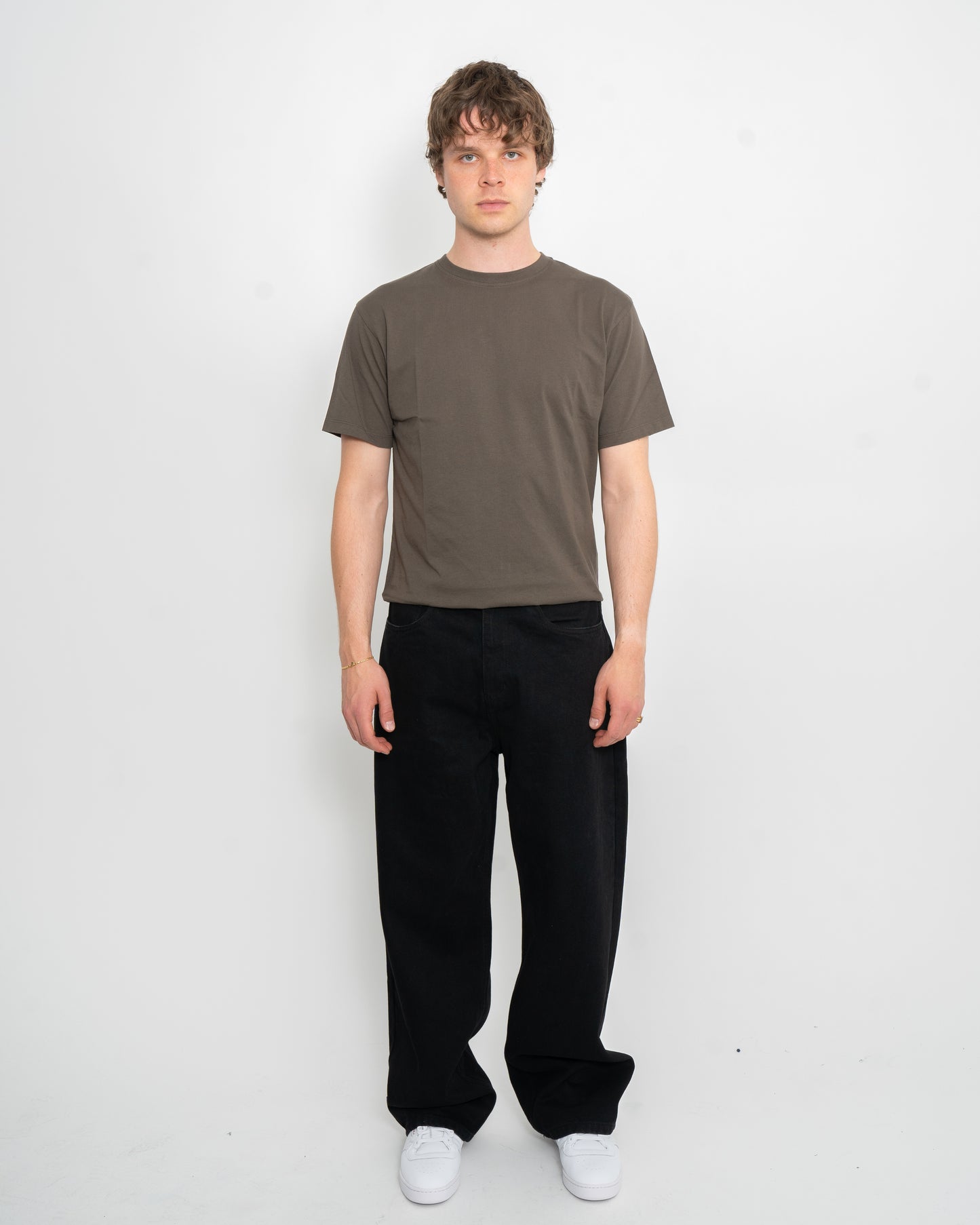 Super Loose 30 Black/Black Stitching